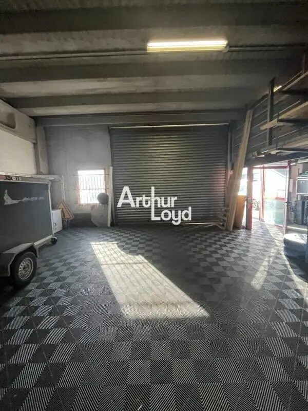 Flex in Antibes for lease Building Photo- Image 1 of 6