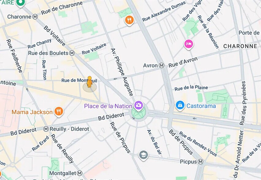 Retail in Paris for lease - Building Photo - Image 3 of 4