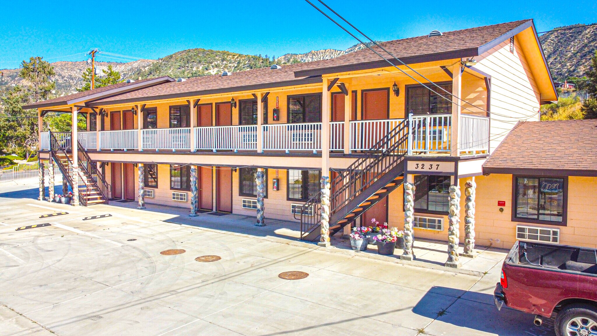 3237 Mt Pinos Way, Frazier Park, CA for sale Building Photo- Image 1 of 1