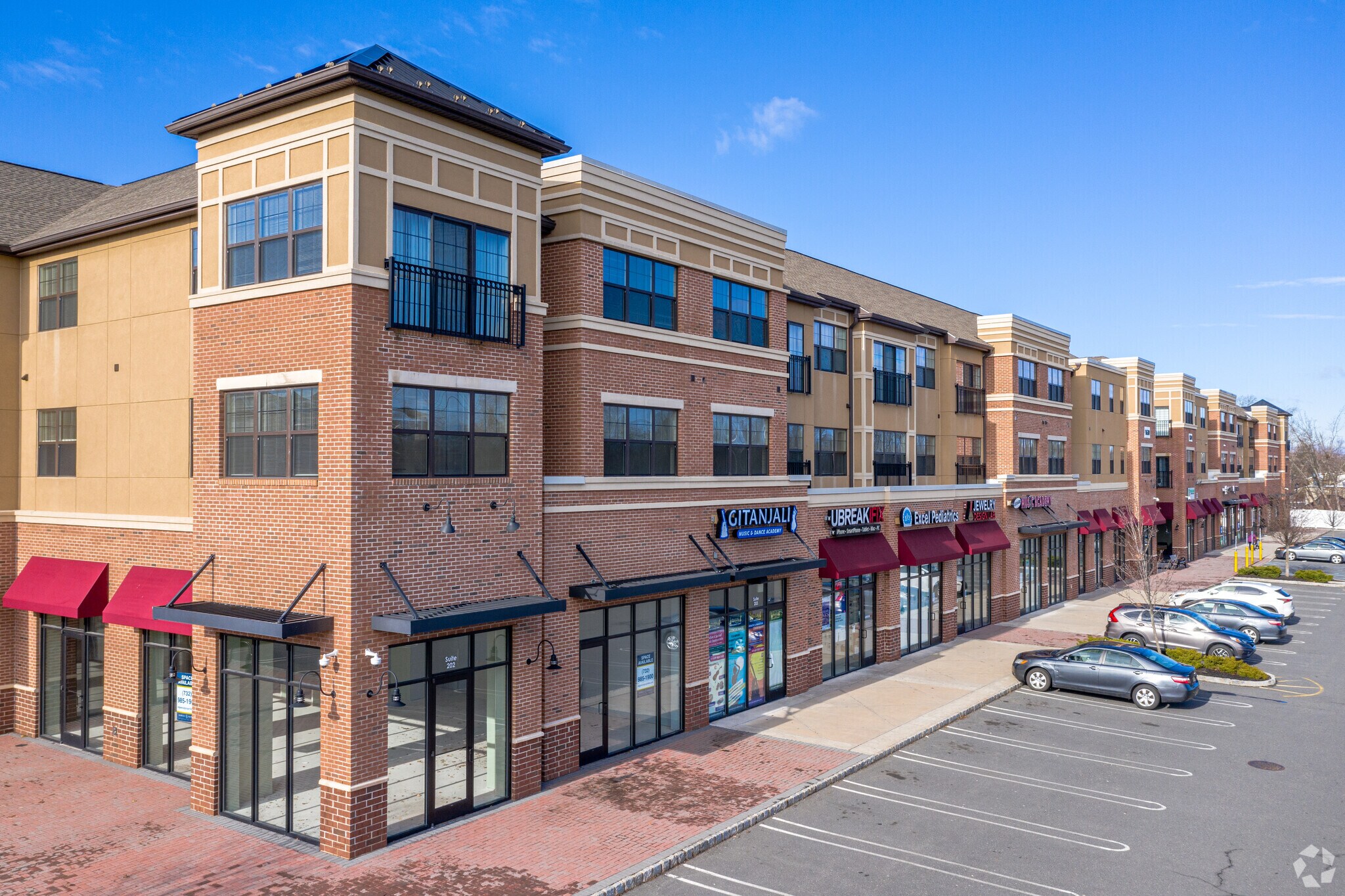 1636 Stelton Rd, Piscataway, NJ for lease Primary Photo- Image 1 of 37