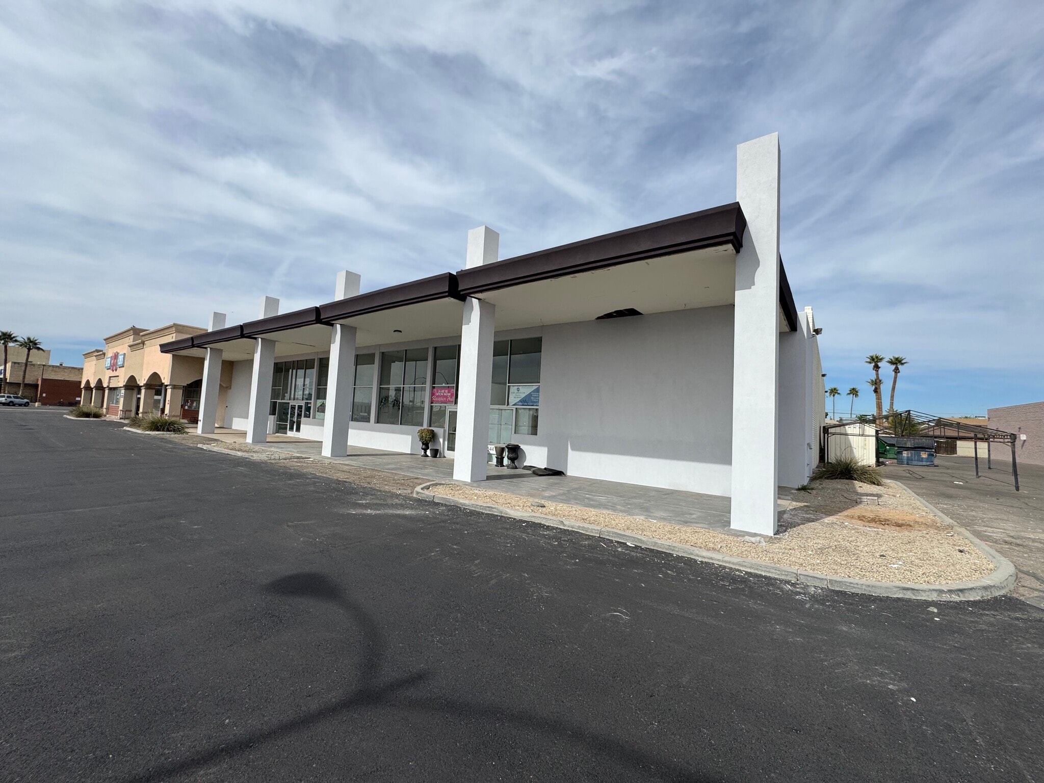 1422 E Main St, Mesa, AZ for lease Building Photo- Image 1 of 3