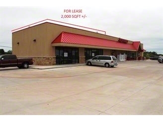 803 Carlos G Parker Blvd NW, Taylor, TX for sale Primary Photo- Image 1 of 1