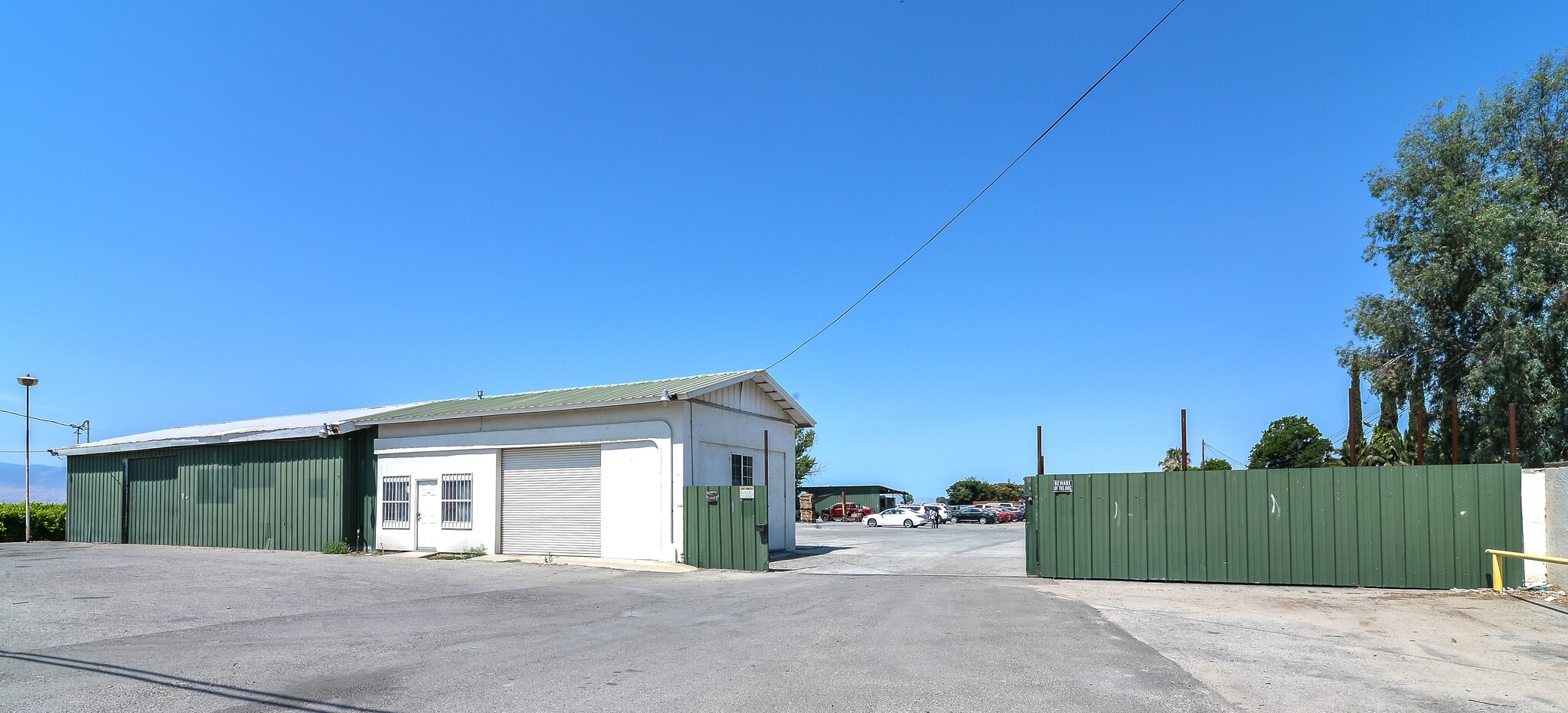 10825 S Union Ave, Bakersfield, CA for lease Building Photo- Image 1 of 15