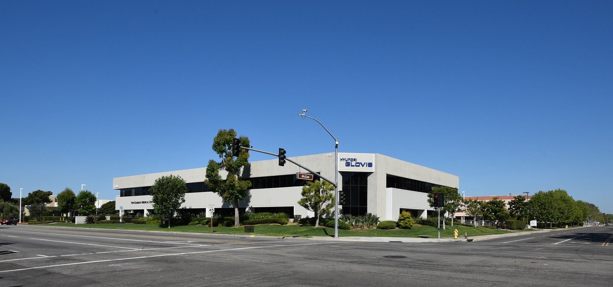 17305 Von Karman Ave, Irvine, CA for lease Building Photo- Image 1 of 6