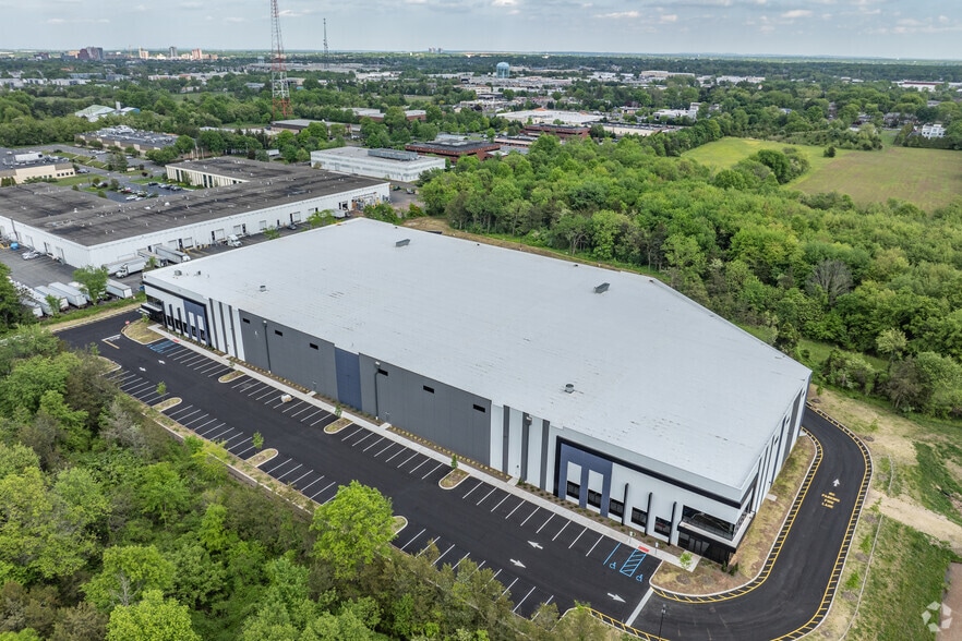 47 Veronica Ave, Somerset, NJ for lease - Aerial - Image 3 of 11