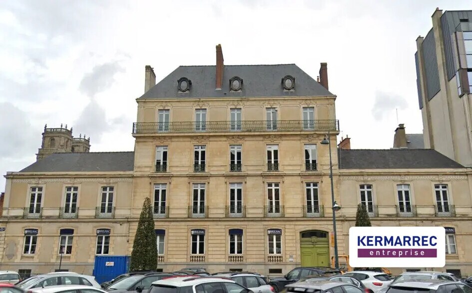 Office in Rennes for lease - Building Photo - Image 1 of 1