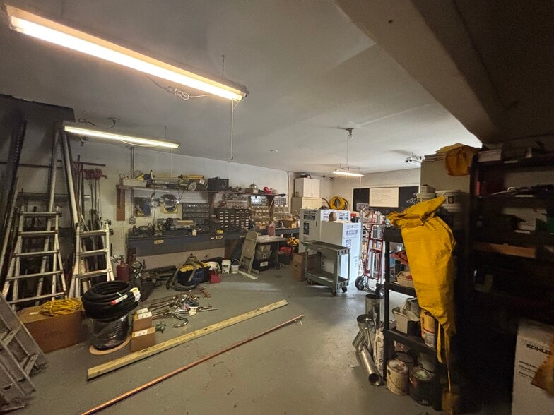 523 Columbus Ave, Trenton, NJ for sale - Building Photo - Image 3 of 4