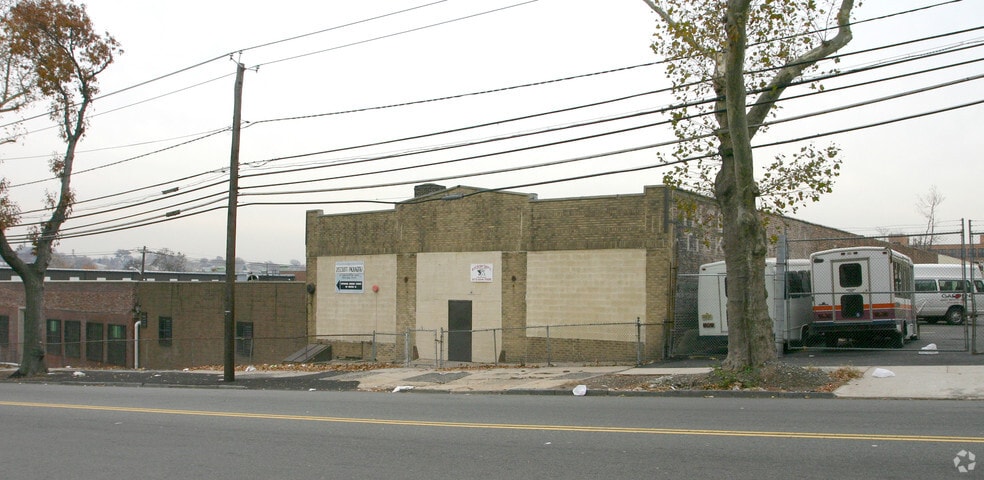 40-54 Grafton Ave, Newark, NJ for sale - Building Photo - Image 2 of 6