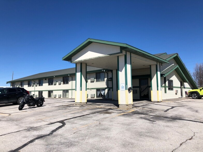 1757 N US Highway 71, Carroll, IA for sale - Building Photo - Image 3 of 14