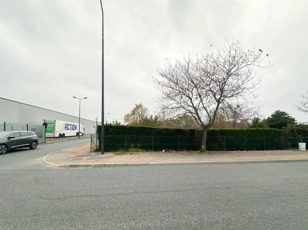 Office in Gaillac for sale Building Photo- Image 1 of 11