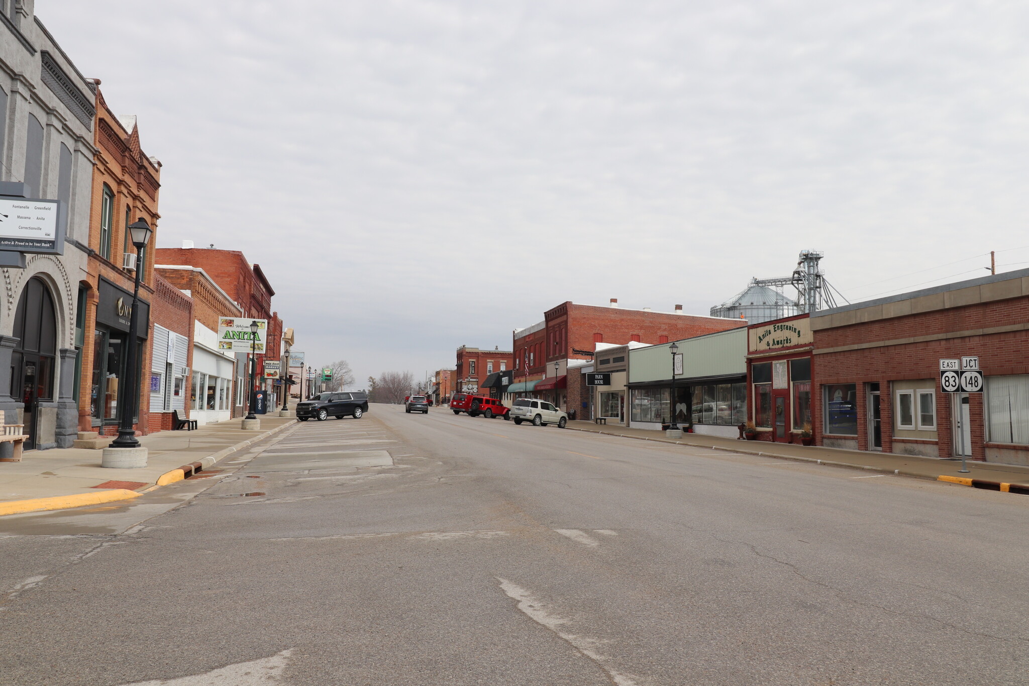 735 Main St, Anita, Ia 50020 - Retail For Sale 