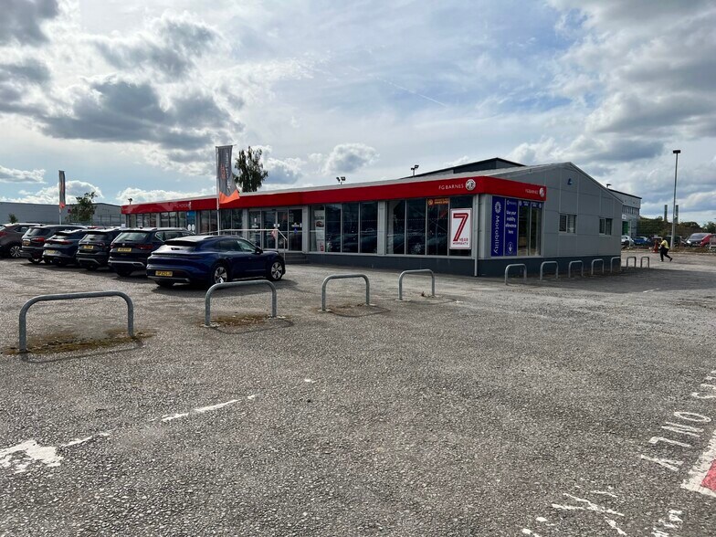 Sutton Rd, Maidstone for lease - Primary Photo - Image 1 of 15
