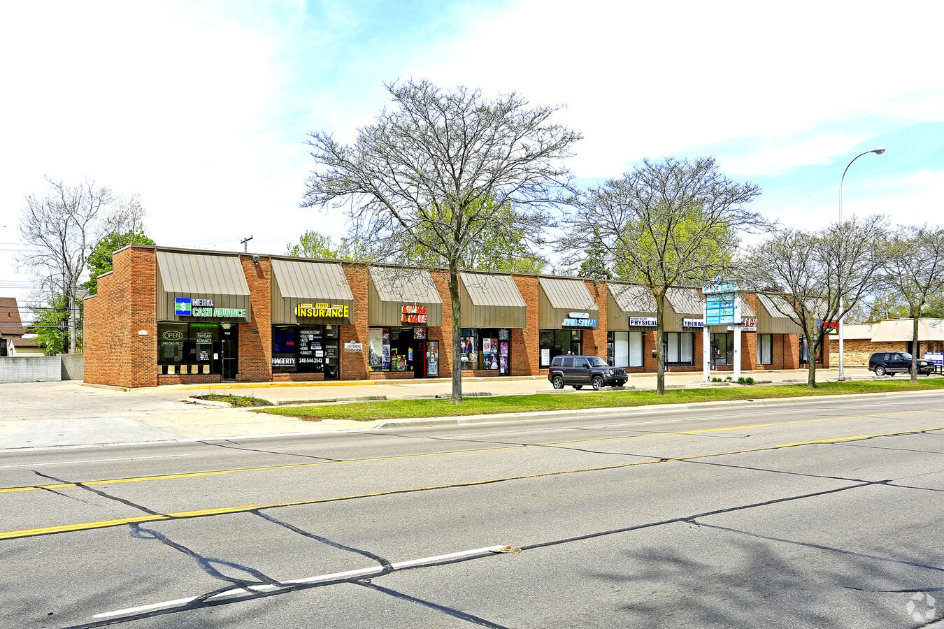 2805128091 John R Rd, Madison Heights, MI 48071