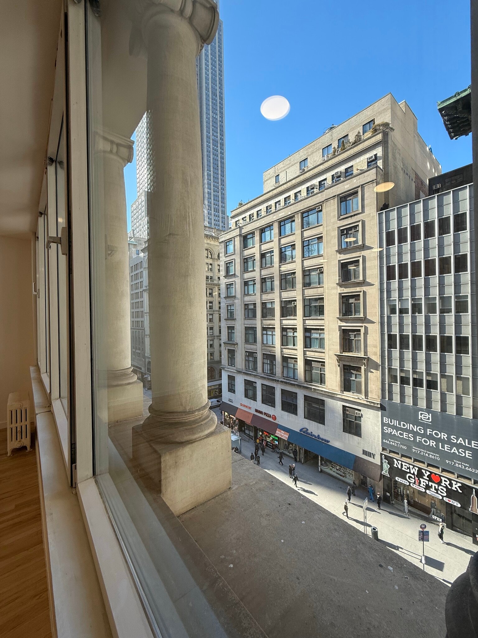 381-383 Fifth Ave, New York, NY for lease Interior Photo- Image 1 of 9
