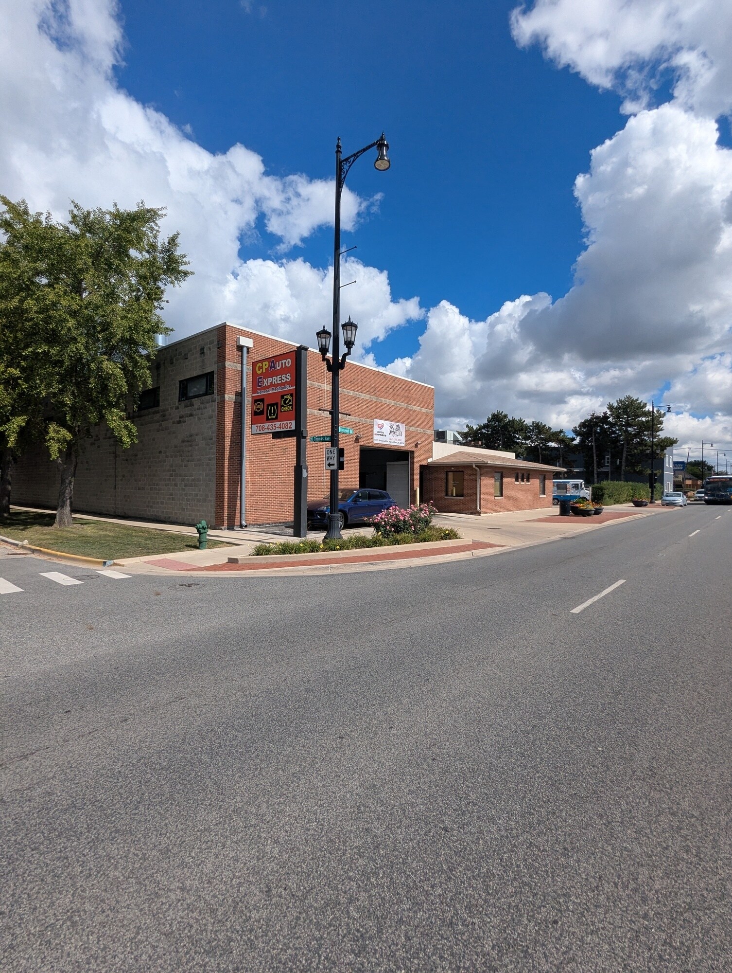 7417 Roosevelt Rd, Forest Park, IL for sale Building Photo- Image 1 of 13