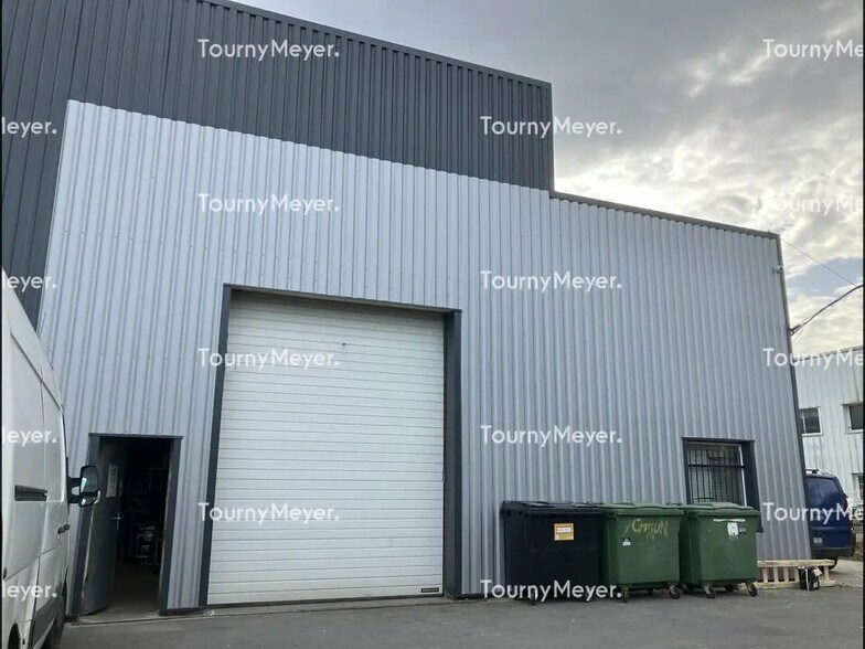 Flex in Mérignac for lease - Building Photo - Image 1 of 6