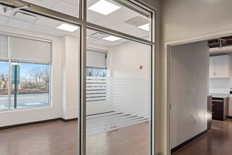 10718 Richmond Hwy, Lorton, VA for lease Interior Photo- Image 2 of 6