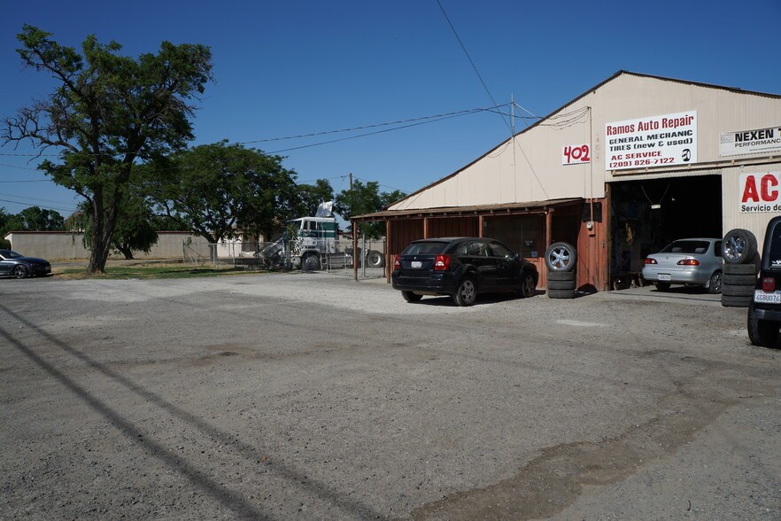 402 N Mercey Springs Rd Los Banos Ca 93635 Loopnet Com