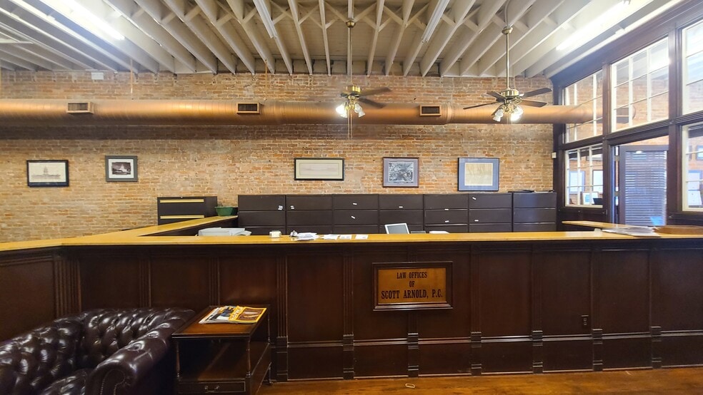 310 Main St, Houston, TX for lease - Interior Photo - Image 3 of 9