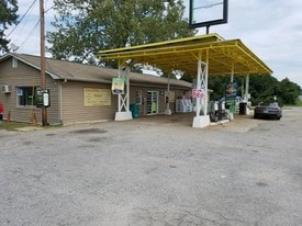 2550 Parks Mill Rd, Buckhead GA - Convenience Store