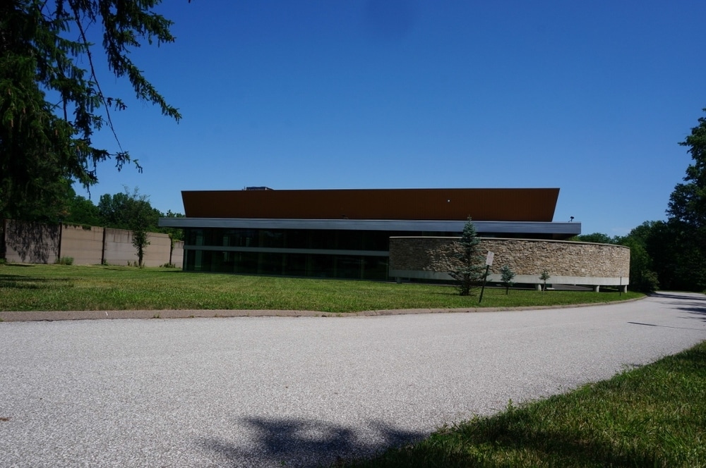 6280 Kugler Mill Rd, Cincinnati, OH 45236