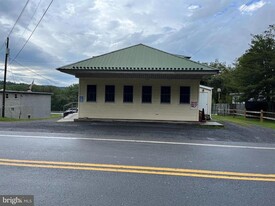 83 N Market St, Millerstown PA - Commercial Real Estate