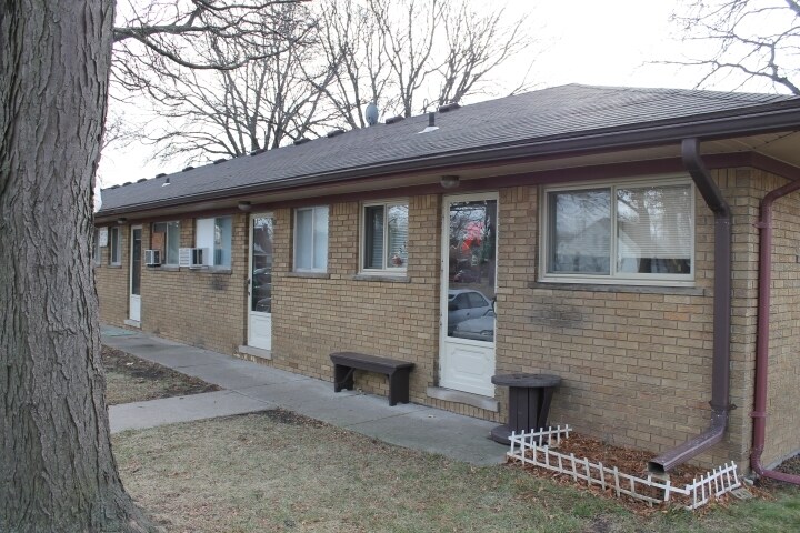 4400 Oakwood, Melvindale, MI for sale Primary Photo- Image 1 of 1