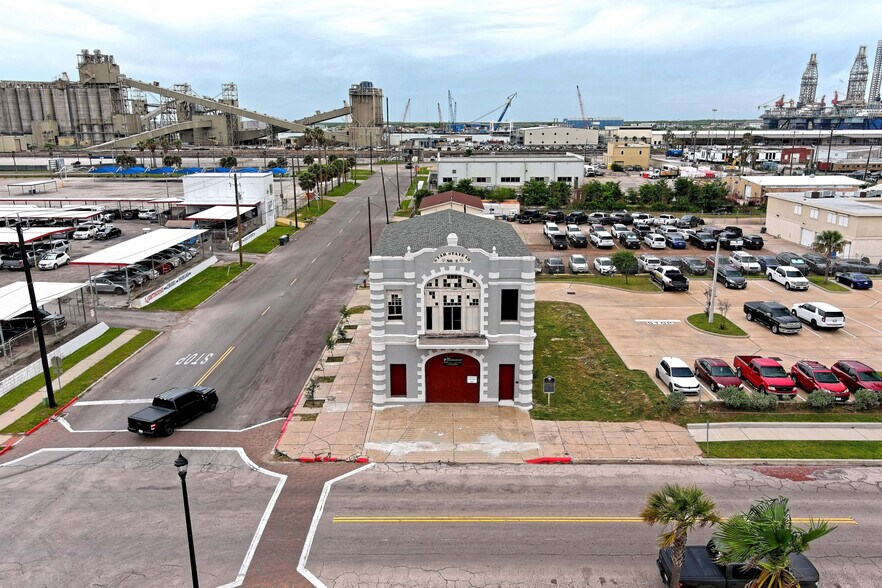 2828 Market, Galveston, TX 77550 Firehouse 3