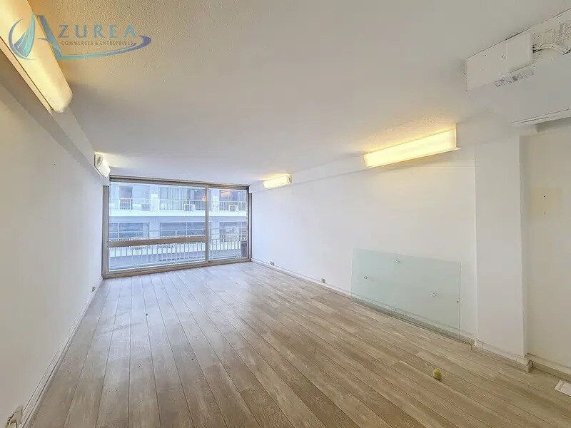 Office in Nice for lease Interior Photo- Image 1 of 5