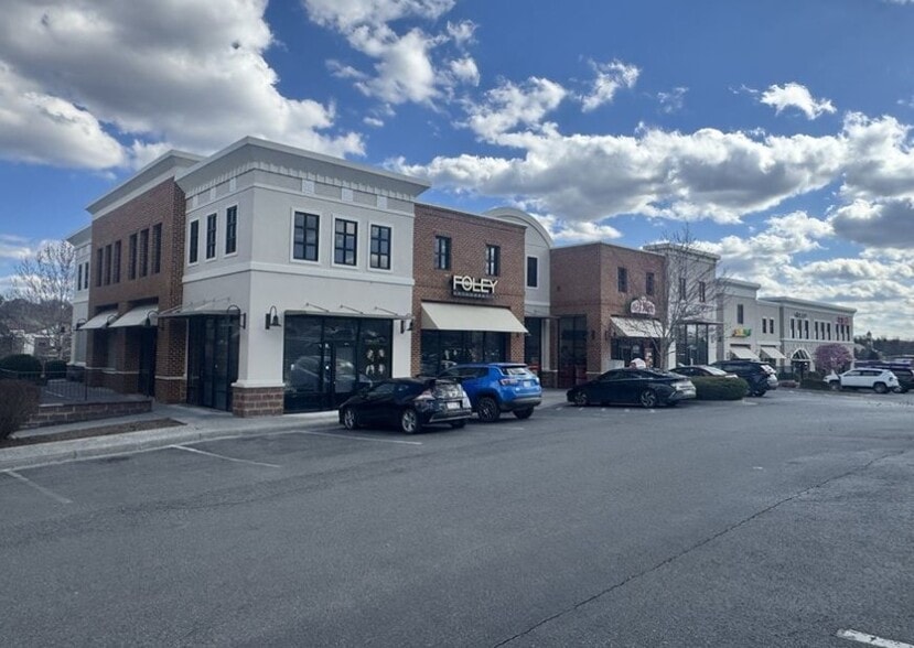 213 Gateway Blvd, Lewisburg, WV for lease - Building Photo - Image 2 of 5