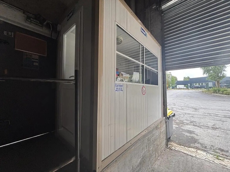 9 Rue Chauvart, Gonesse for lease - Interior Photo - Image 3 of 7