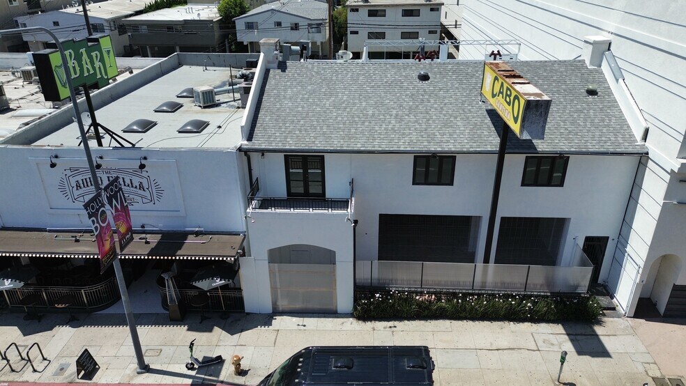 11829 Wilshire Blvd, Los Angeles, CA for lease - Building Photo - Image 3 of 5