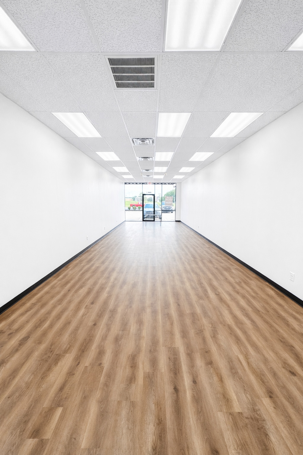 14800 Westheimer Rd, Houston, TX for lease Interior Photo- Image 1 of 5