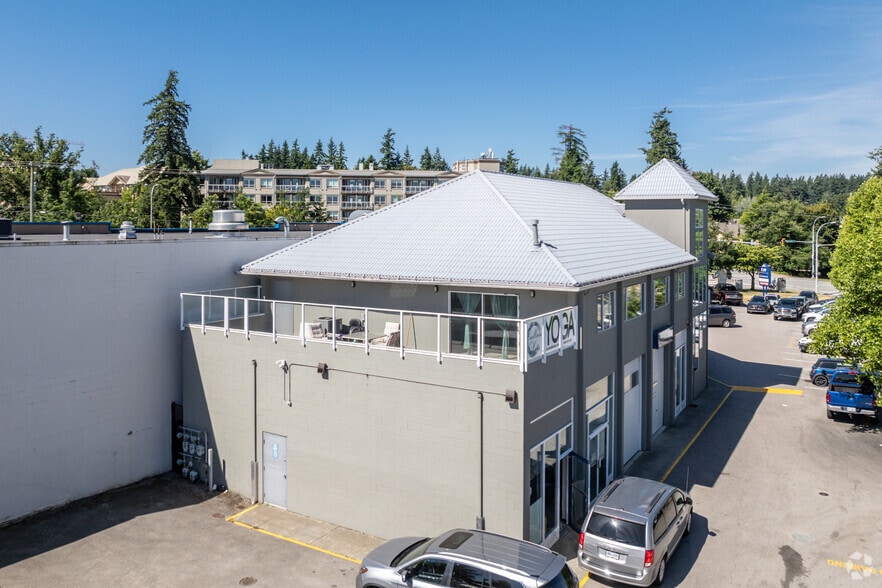 2570 King George Blvd, Surrey, BC for sale - Building Photo - Image 2 of 3