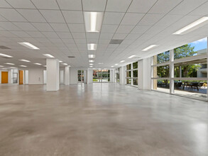 100 Spectrum Center Dr, Irvine, CA for lease Interior Photo- Image 1 of 13