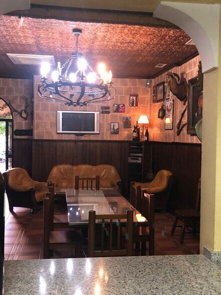 Pintor Arbasia, Córdoba, Valdeolleros, 8, Córdoba, Córdoba for sale - Building Photo - Image 2 of 12