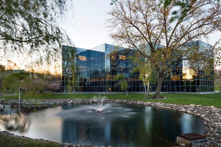 1 Manhattanville Rd, Purchase, NY for lease - Building Photo - Image 1 of 11