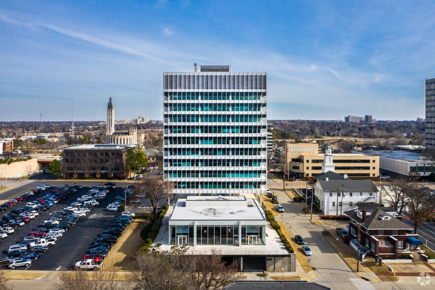 1350 S Boulder Ave, Tulsa, OK for lease - Building Photo - Image 3 of 17