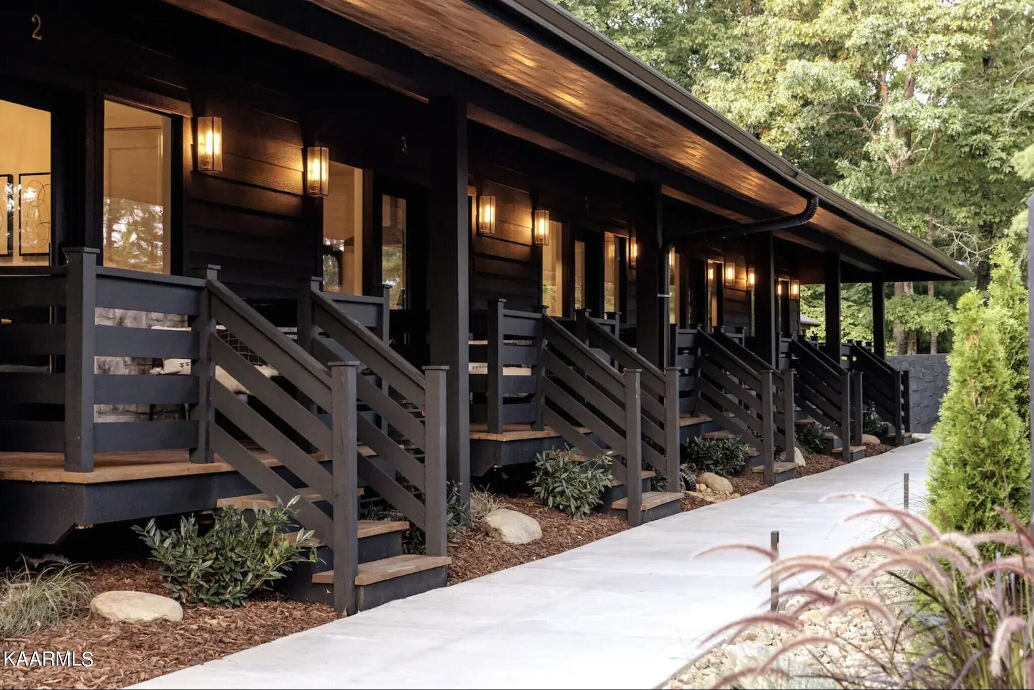 4155 Dollys Dr, Sevierville, TN 37876 Specialty for Sale