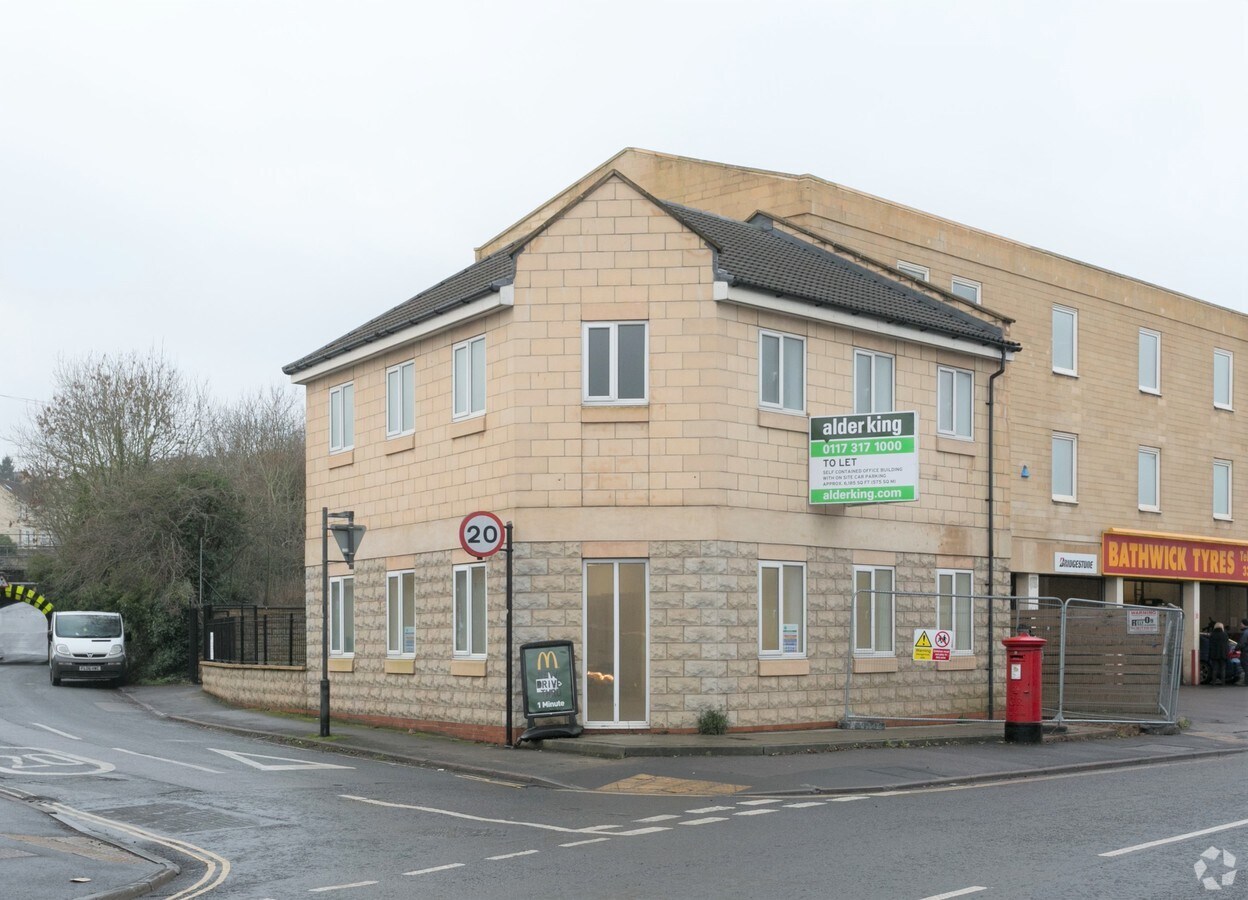 Lower Bristol Rd, Bath, AVN BA2 1EY