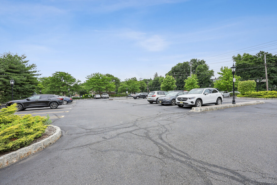 35 Jefferson Ave, Westwood, NJ for lease - Building Photo - Image 3 of 7