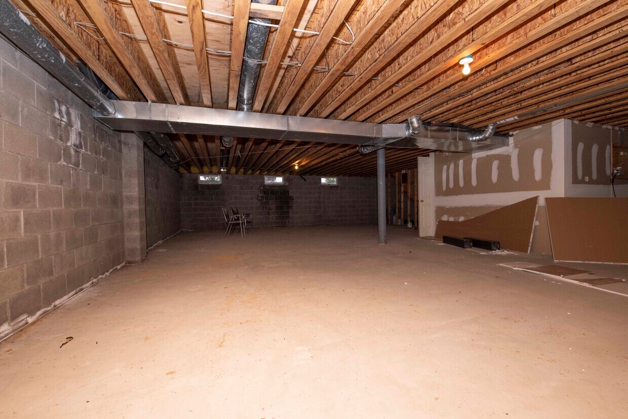 17-19 S Main St, Manville, NJ for sale Interior Photo- Image 1 of 10