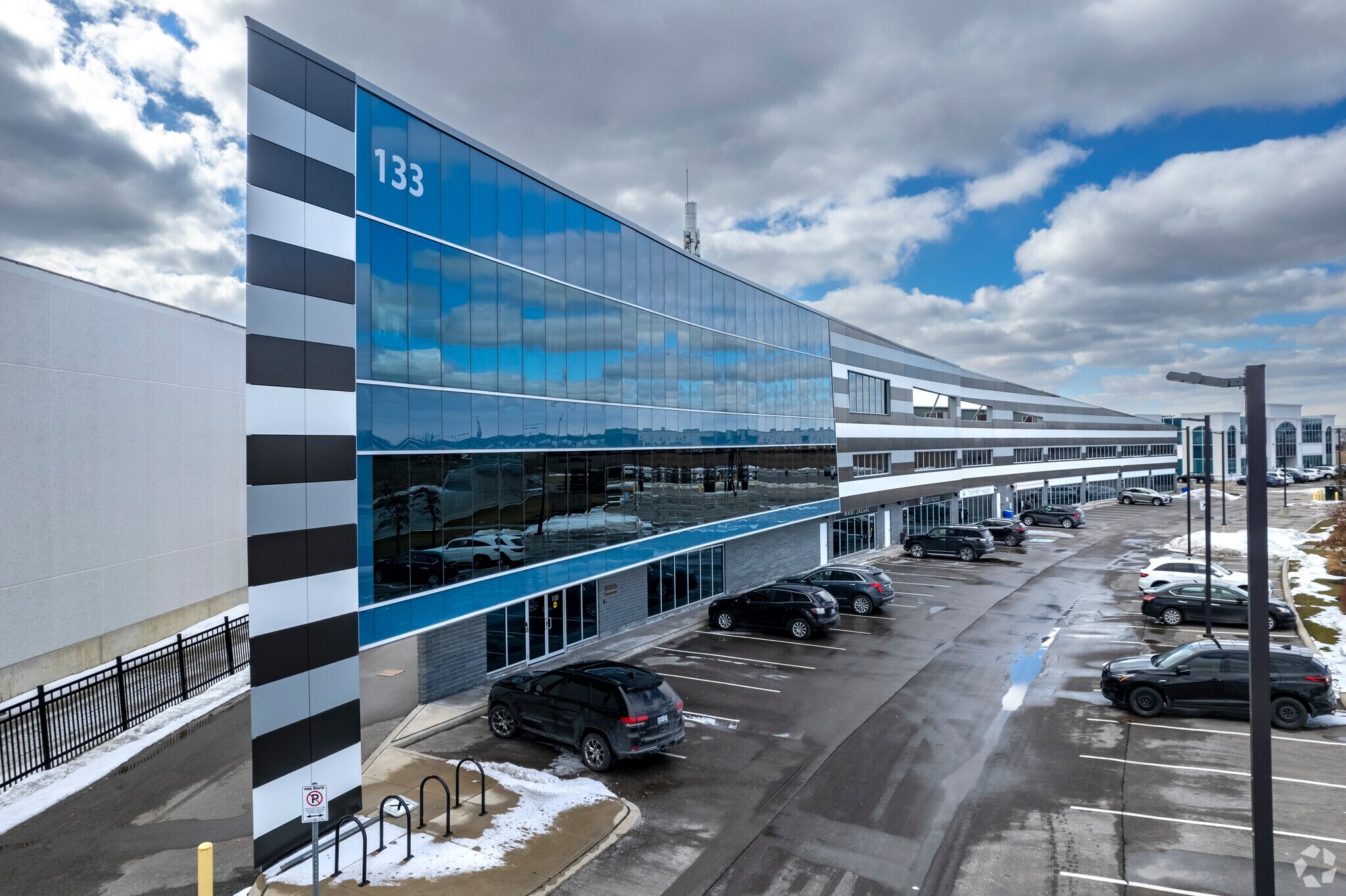 133 Milani Blvd, Vaughan, ON for sale Primary Photo- Image 1 of 1