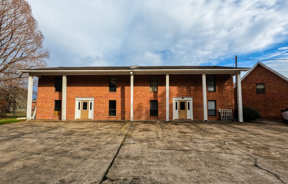 1759 Louisville Rd, Starkville, MS for sale - Building Photo - Image 1 of 1