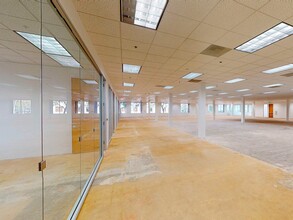 7525 Irvine Center Dr, Irvine, CA for lease Interior Photo- Image 2 of 9