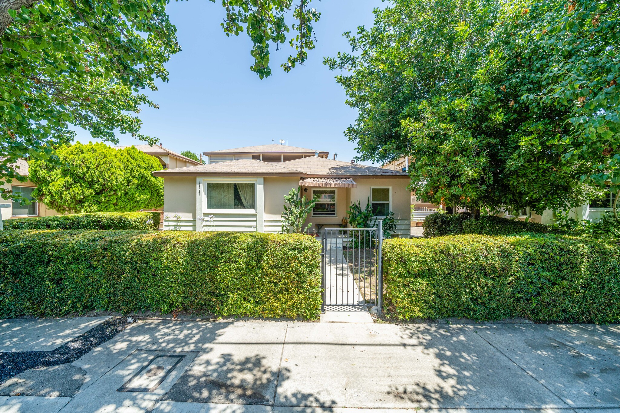 12727 Oxnard St, North Hollywood, CA for sale Building Photo- Image 1 of 10