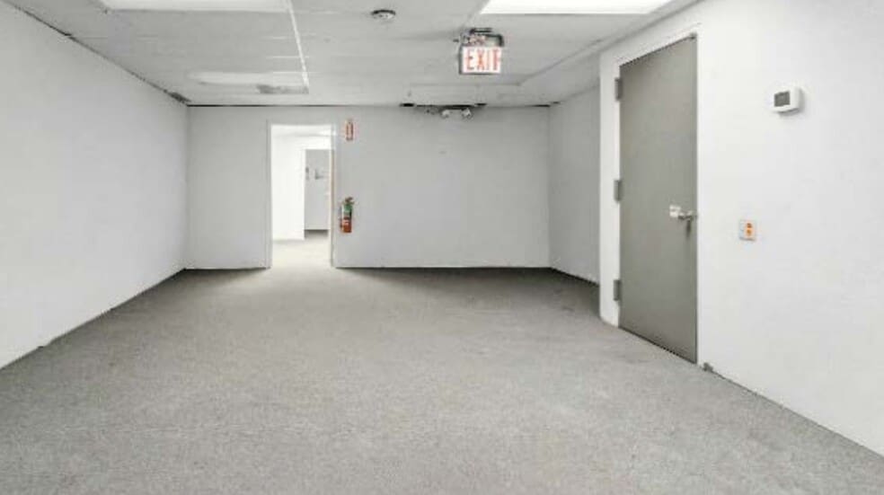 1171 Old Country Rd, Plainview, NY 11803 Office for Lease