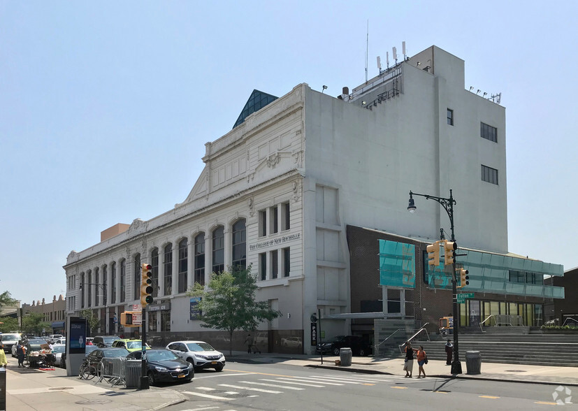 1368 Fulton St, Brooklyn, NY for sale - Primary Photo - Image 1 of 1