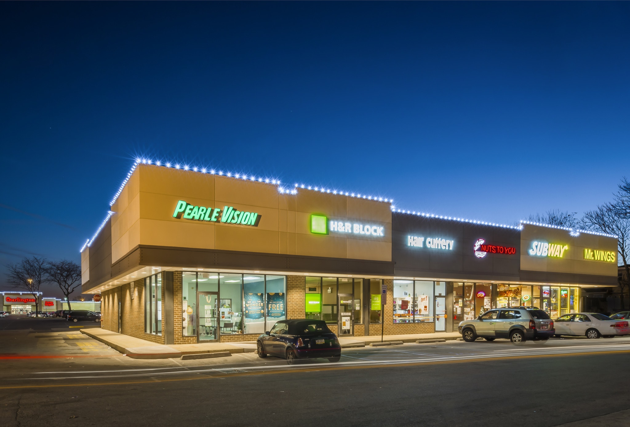 330424 W Oregon Ave, Philadelphia, PA 19148 Whitman Plaza