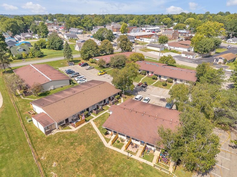 5 E Plum St, Chesterfield, IN for sale - Building Photo - Image 3 of 21